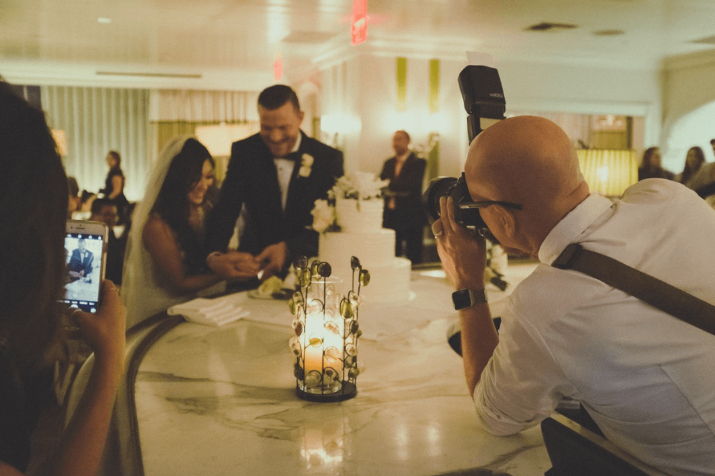 Vad gör en bröllopsfotograf och vad kostar det? 1
